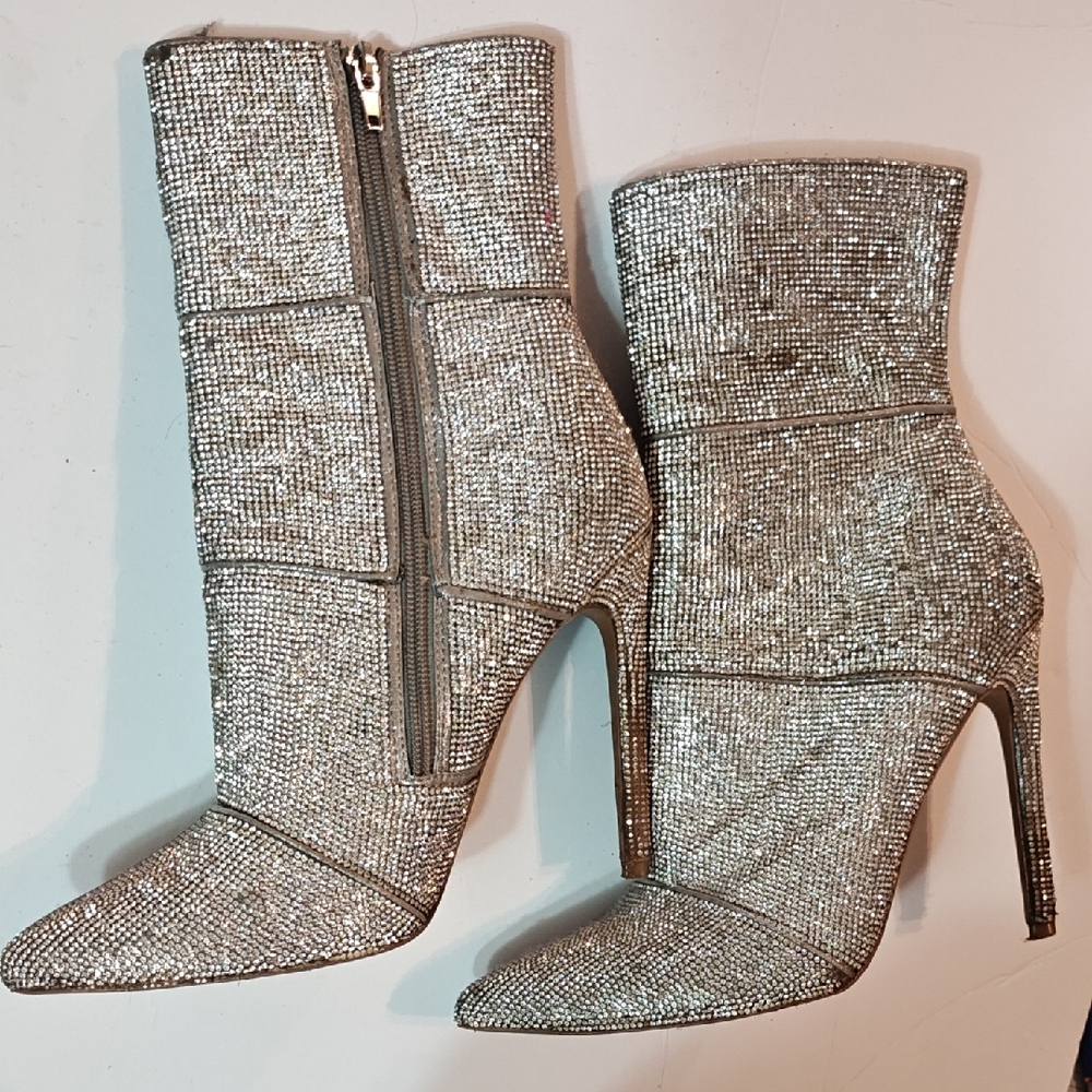 Steve Madden Glittering Silver Heeled Boots